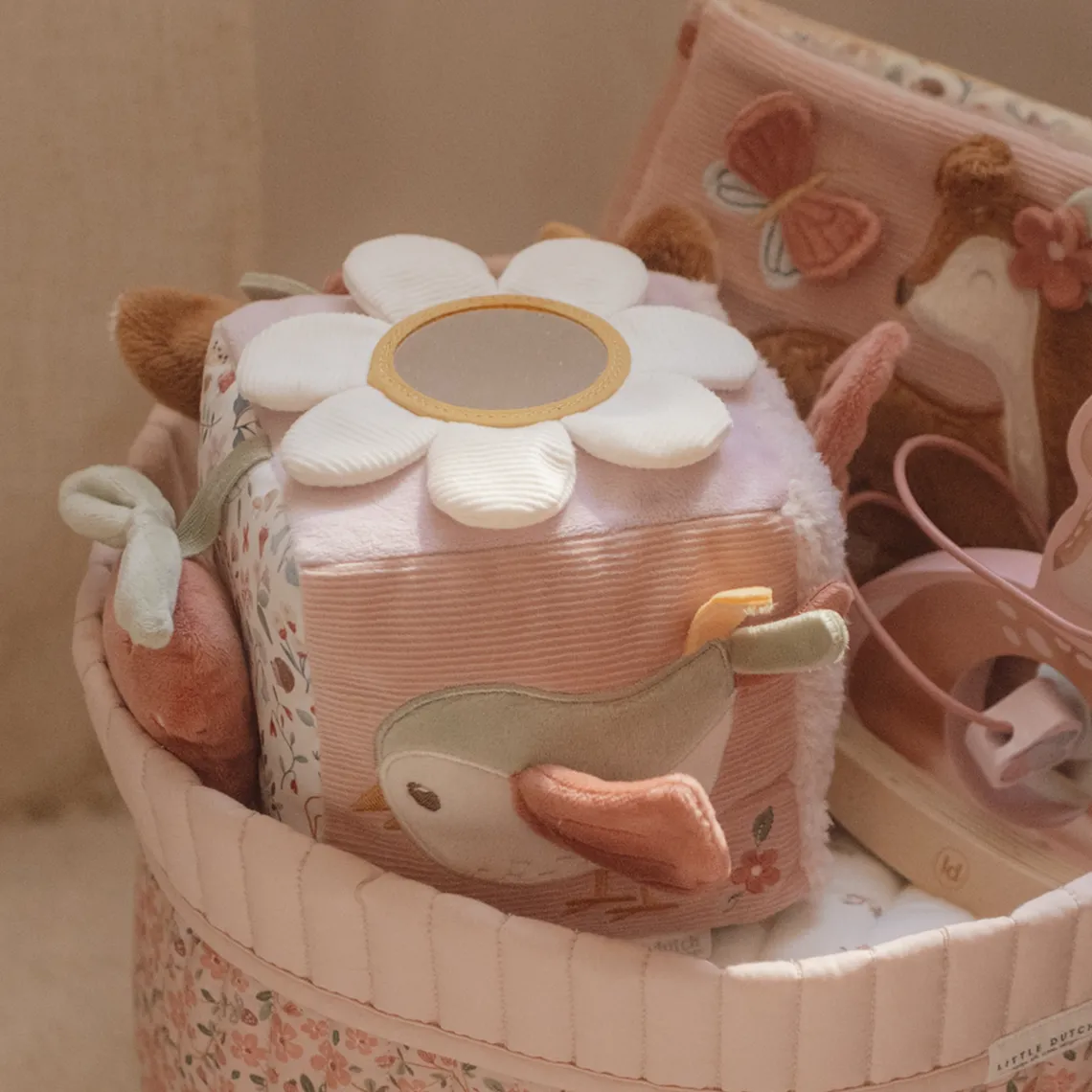 AKTIVITETSTERNING - FAIRY GARDEN