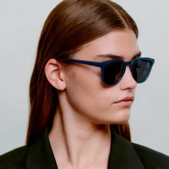 BATE SOLBRILLER | BLUE STEEL