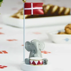 BORDFLAG | ELEFANT MED TROMME