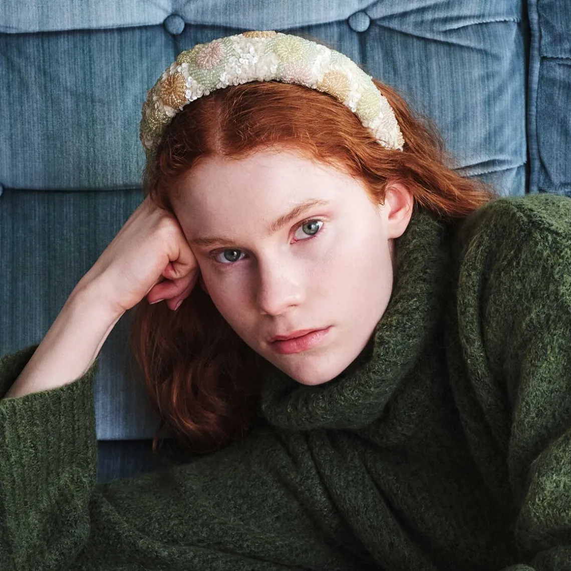 CARNA WIDE BEADED HAIRBRACE | BIRCH WHITE