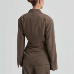DAKOTA WRAP BLAZER | MID BROWN MELANGE