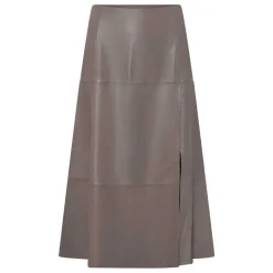 ELVIRA NEDERDEL | LATTE