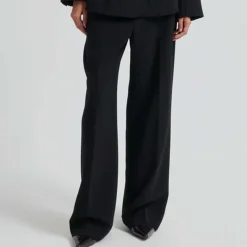 FIQUE STRAIGHT TROUSERS | BLACK