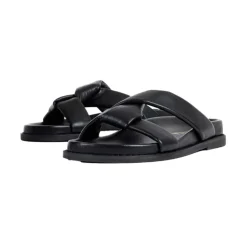 FREY SANDAL | BLACK