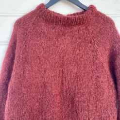 IDA ALPACA SWEATER | WINE RED