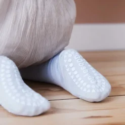 KRAVLE STRØMPEBUKSER I ØKOLOGISK BOMULD | SKY BLUE