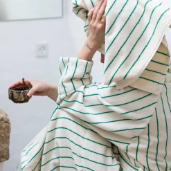 NARAM BADEHÅNDKLÆDE 70X140 CM | PURE WHITE/GRASS