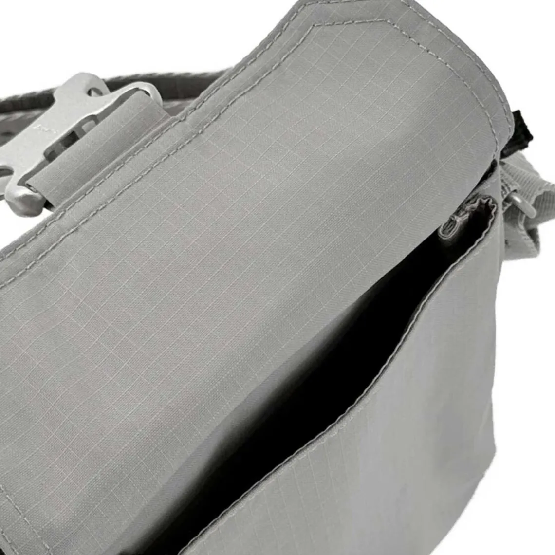 NICO TASKE 7X20X4 CM | CHROME GRÅ