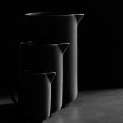 PISU CERAMIC PITCHER MEDIUM | SORT