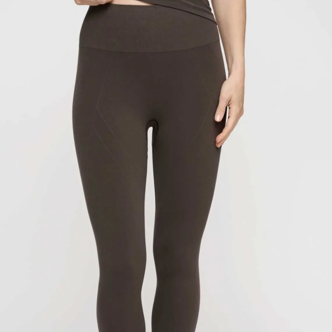PULSE LEGGINGS | STONE BROWN
