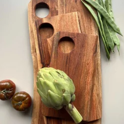 RAW SKÆREBRÆT I OLIERET ACACIETRÆ 20X40 CM