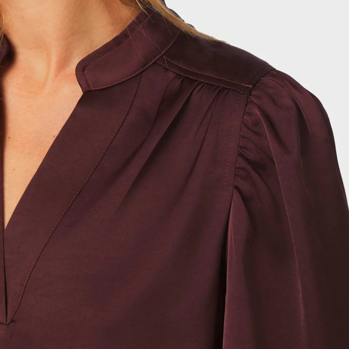 ROSSLYN HEAVY SATEEN BLOUSE | BURGUNDY