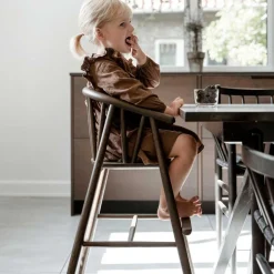 SAGA HØJ STOL - RØGET EG