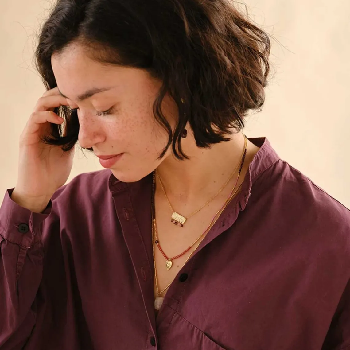 SANITY GARNET ROSE QUARTZ NECKLACE