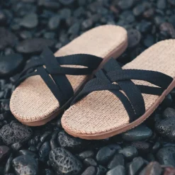 SHANGIES WOMAN NO. 1 | SORT