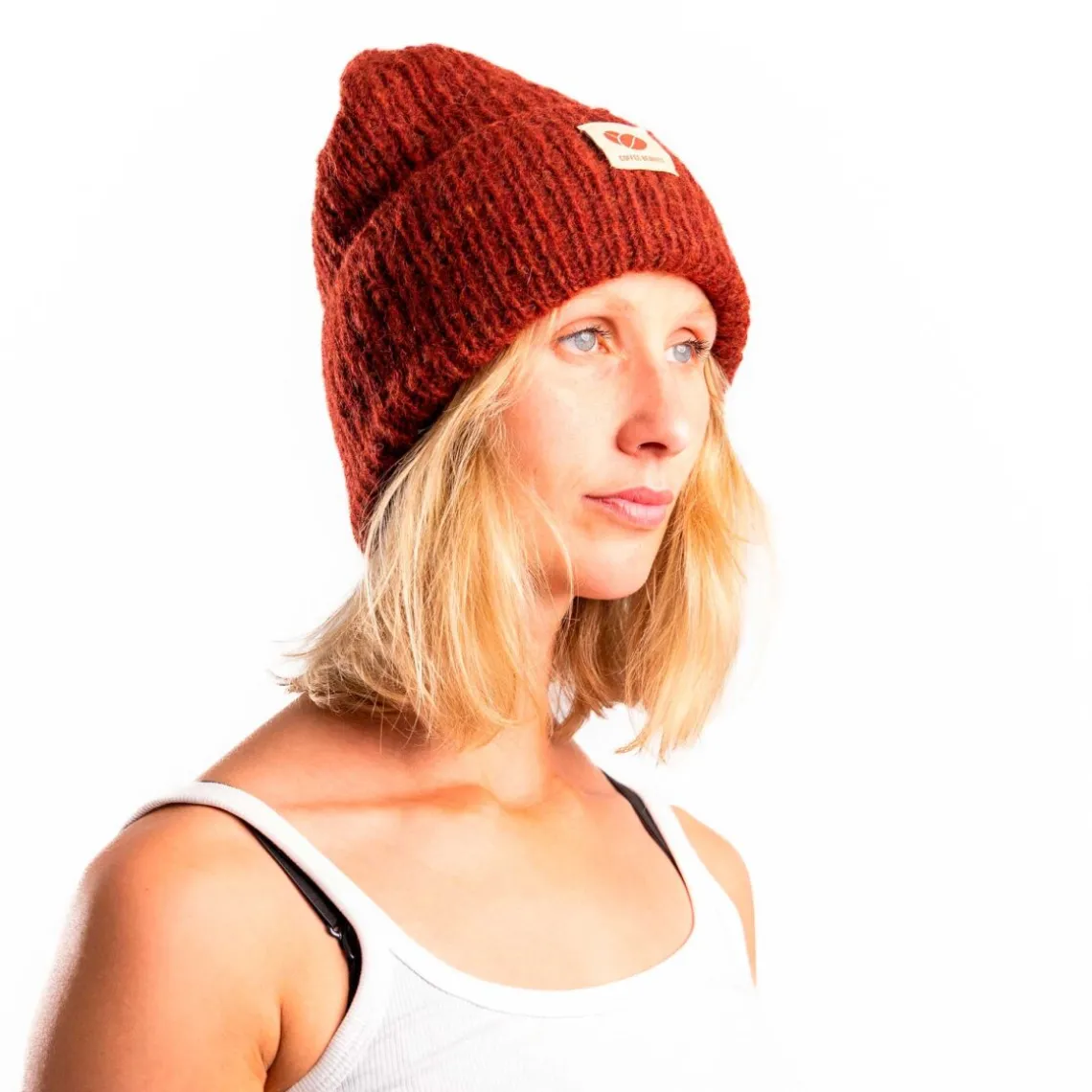 SKY BEANIE | WINERED