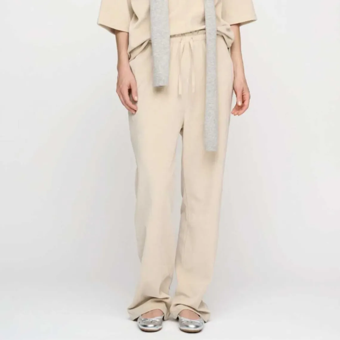 SONJA VELVET PANTS | PURE BEIGE