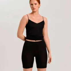 SPAGHETTI TOP I ULD/SILKE | SORT