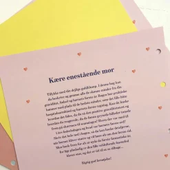 TIL DEN ENESTÅENDE MOR SIDER