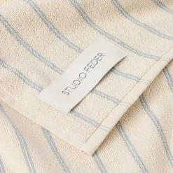 UNA HÅNDKLÆDE 70X140 CM | WATER RAIN