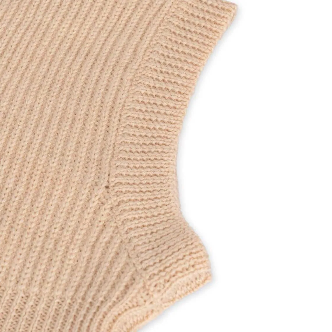 VITUM BALACLAVA | ALMOND MILK